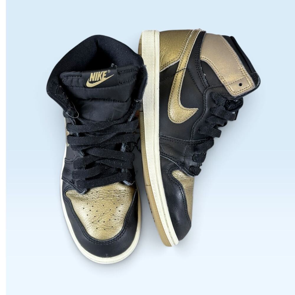 Air Jordan 1 Retro High OG Black Metallic Gold Size 3Y FD1412-071